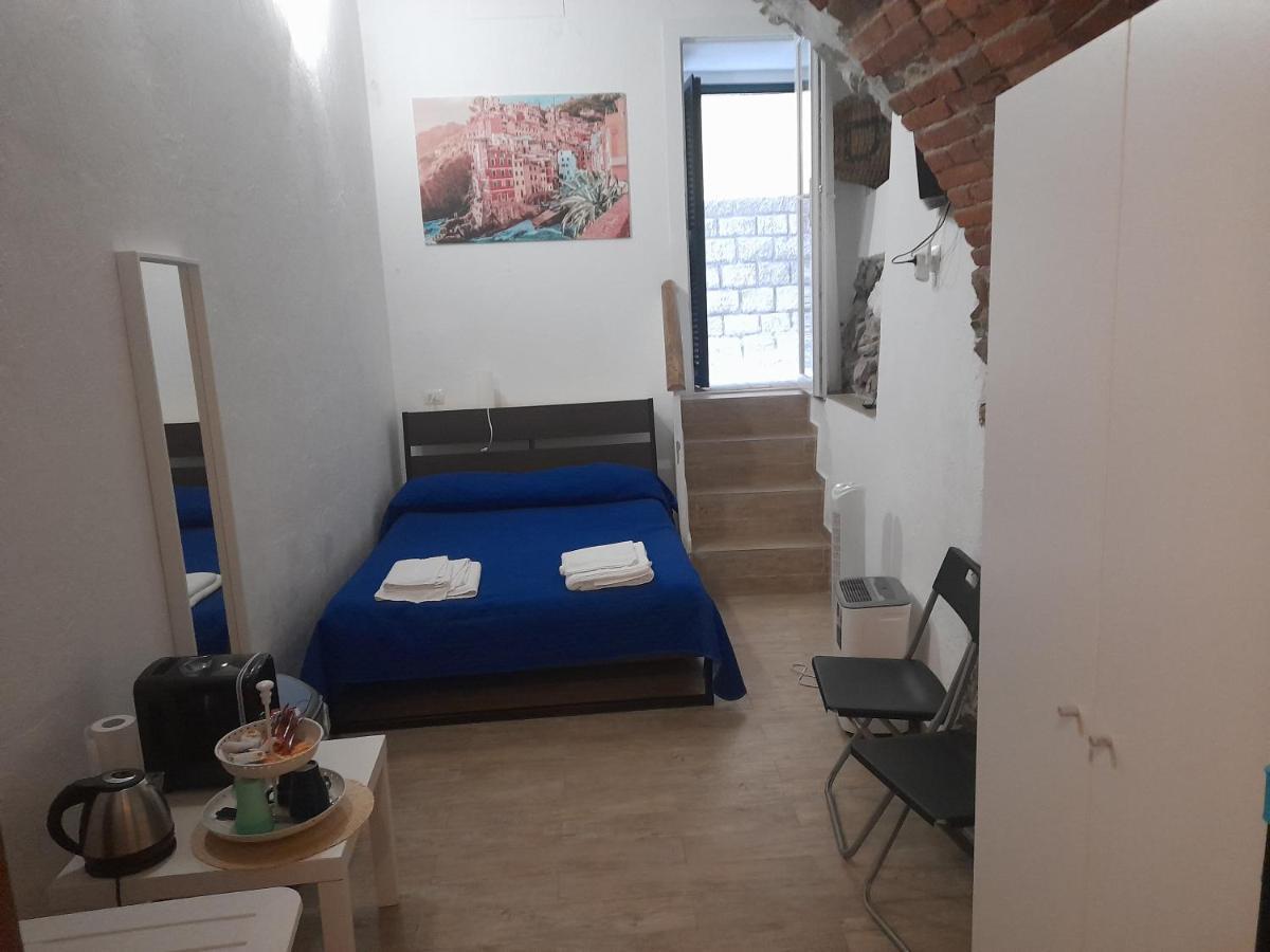 Hotel La Casa Del Vignaiolo Riomaggiore Esterno foto
