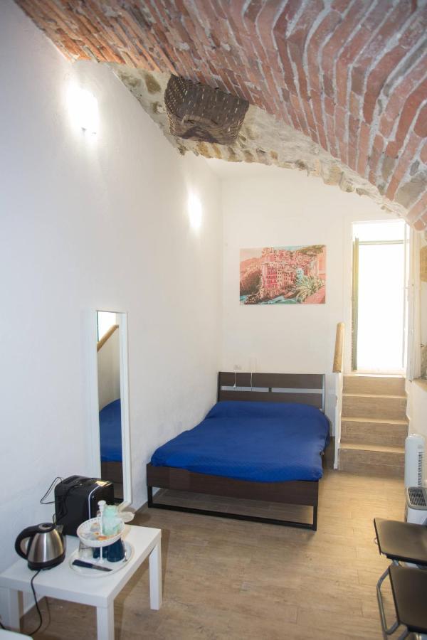 Hotel La Casa Del Vignaiolo Riomaggiore Esterno foto